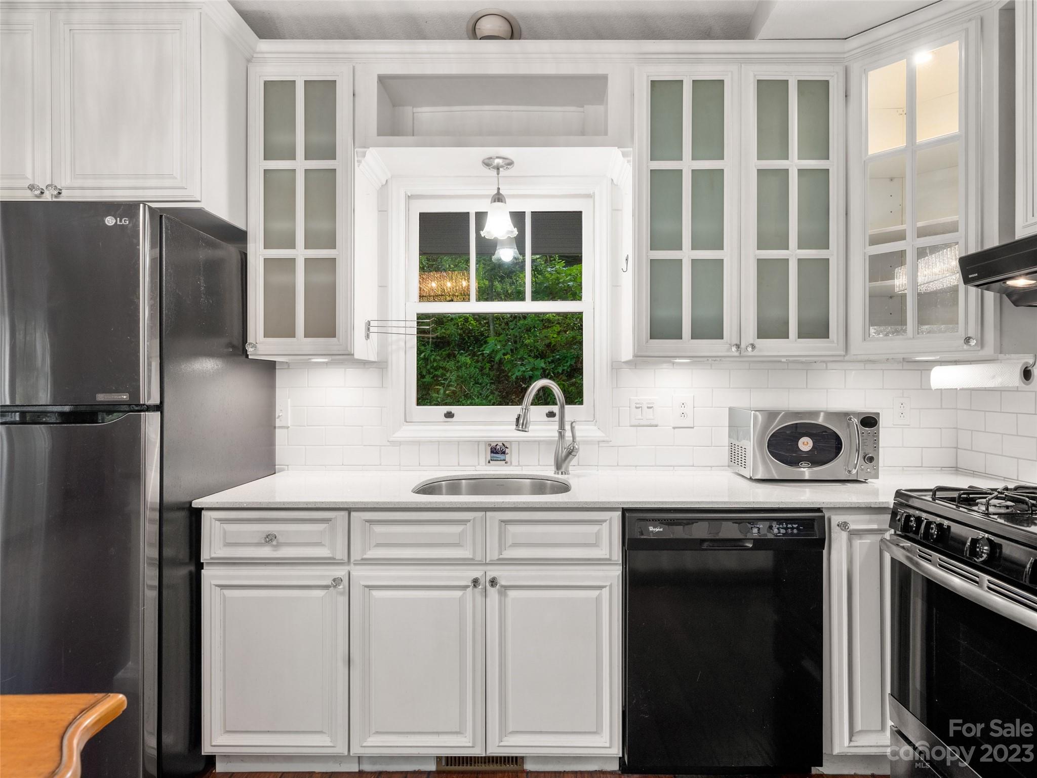 32 Hunting Lodge Drive Black Mountain NC 28711