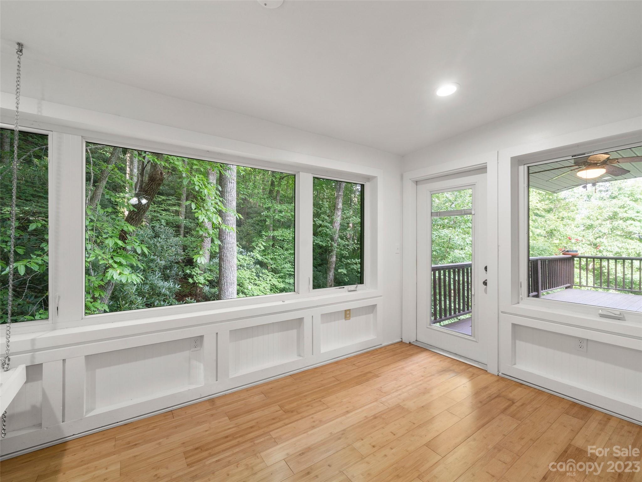32 Hunting Lodge Drive Black Mountain NC 28711