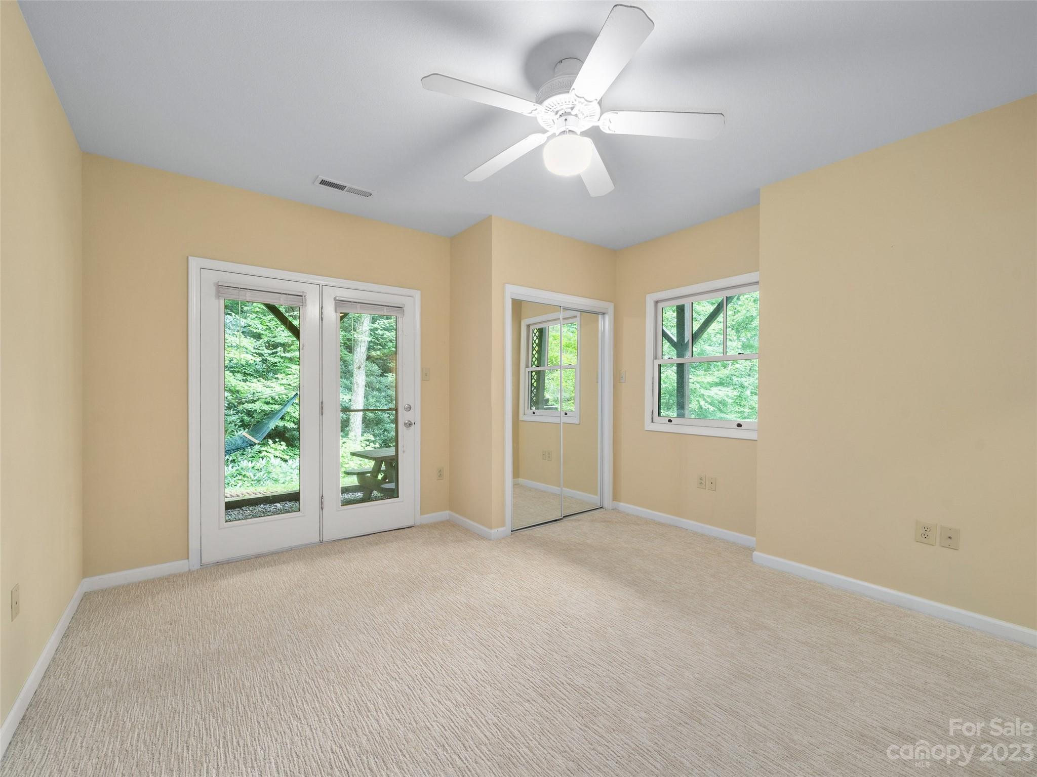 32 Hunting Lodge Drive Black Mountain NC 28711
