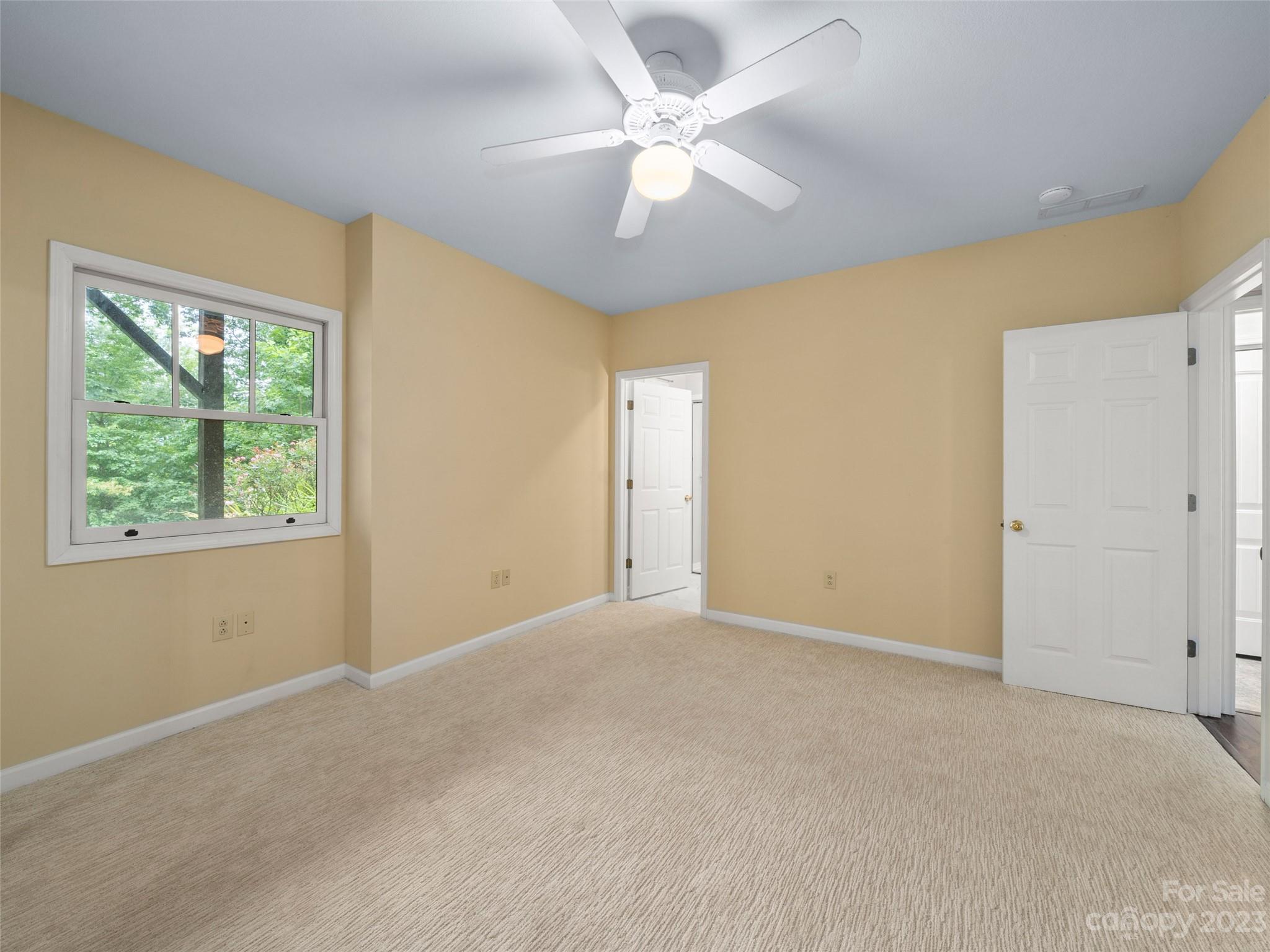 32 Hunting Lodge Drive Black Mountain NC 28711