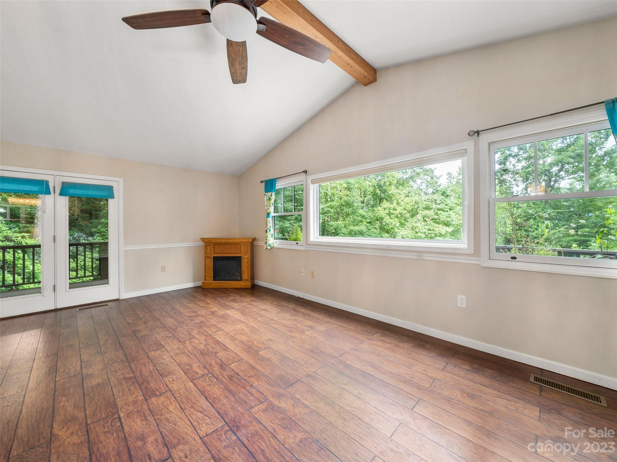 32 Hunting Lodge Drive Black Mountain NC 28711