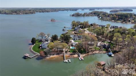 5056 Bridge Way Denver NC 28037