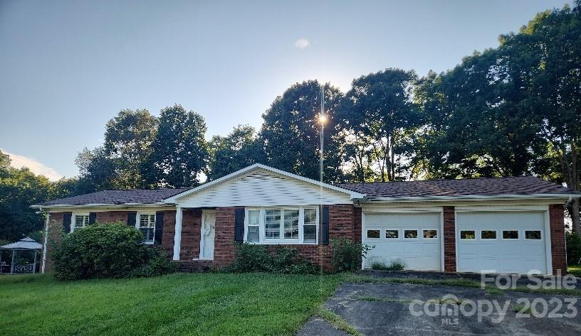 302 Shamrock Drive Morganton NC 28655