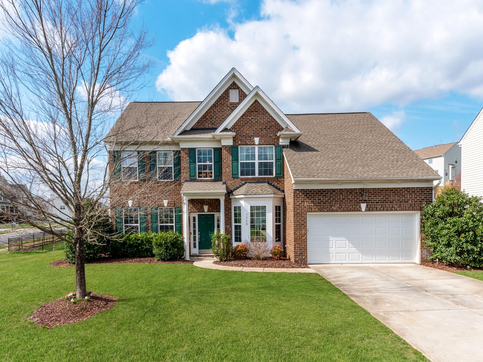 7528 Chasewater Drive Harrisburg NC 28075