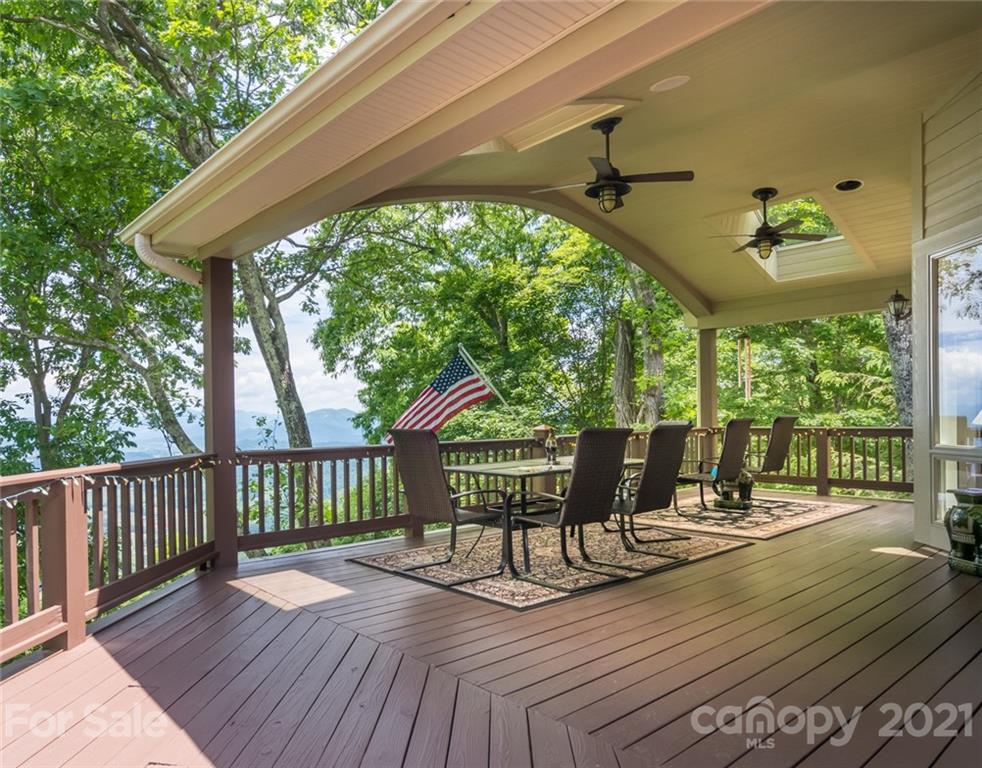 132 Entrata Drive Waynesville NC 28786