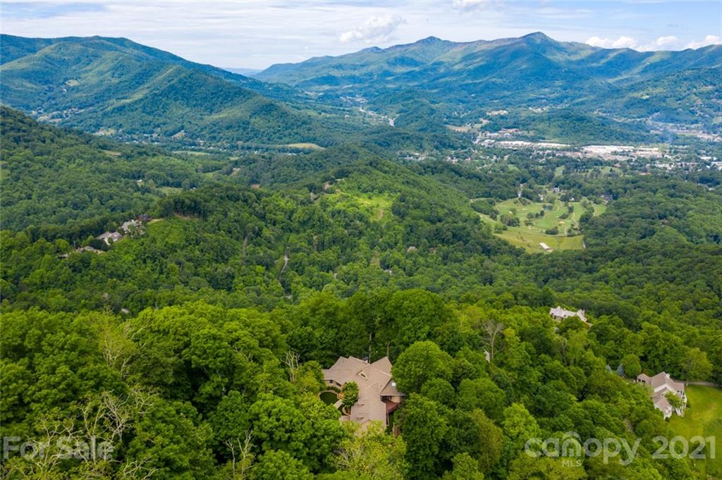 132 Entrata Drive Waynesville NC 28786