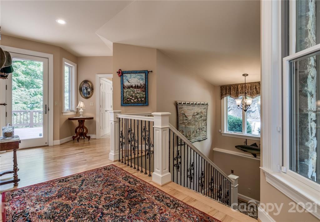 132 Entrata Drive Waynesville NC 28786