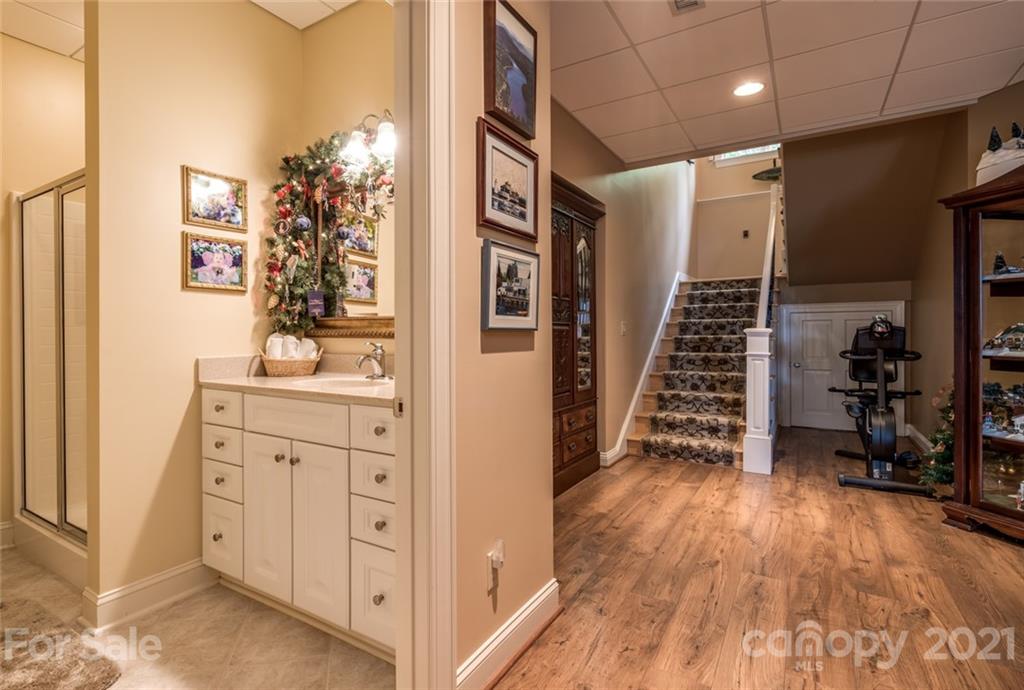 132 Entrata Drive Waynesville NC 28786