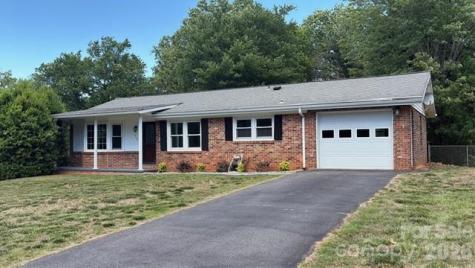 242 Edgewood Circle Morganton NC 28655