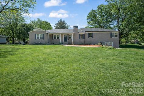 34438 Springdale Drive New London NC 28127