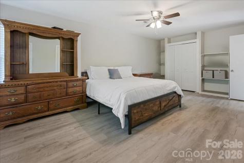 34438 Springdale Drive New London NC 28127