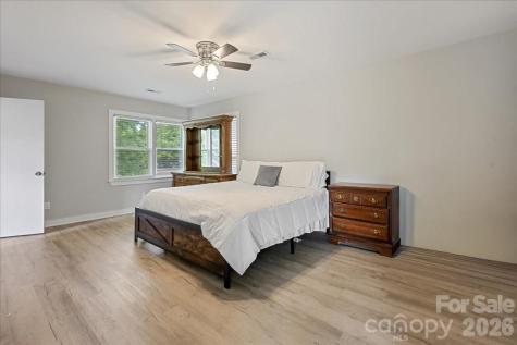 34438 Springdale Drive New London NC 28127