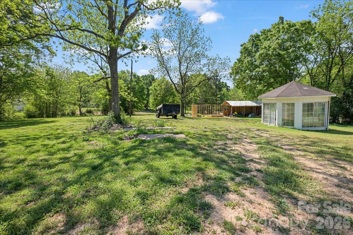 34438 Springdale Drive New London NC 28127