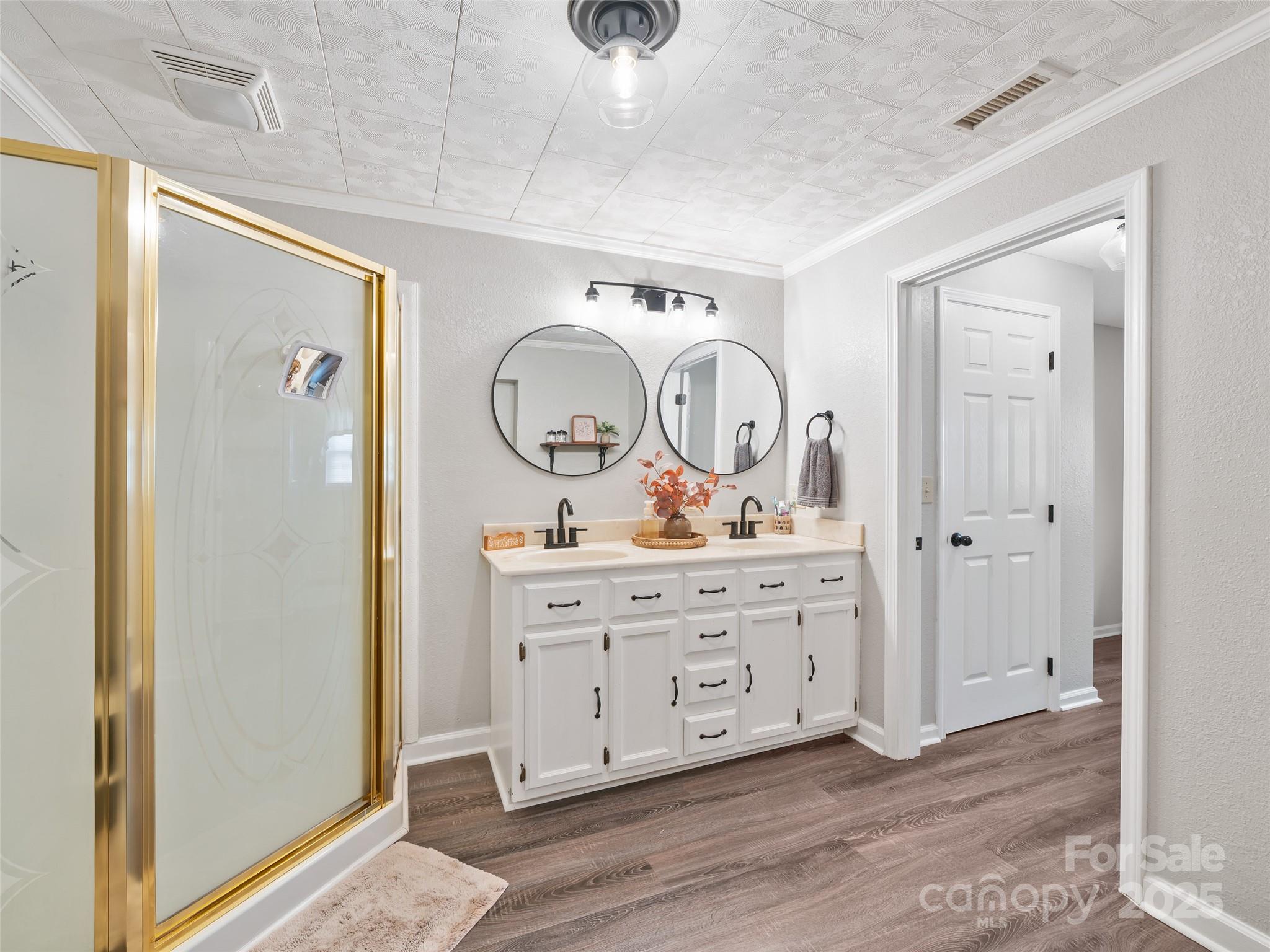 12240 Nc Highway 226 Bakersville NC 28705