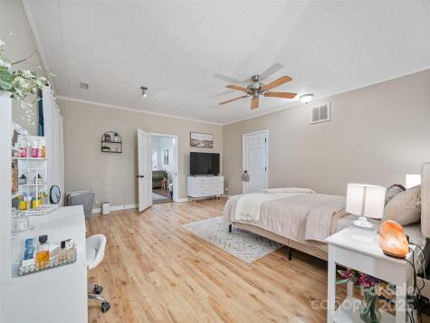 12240 Nc Highway 226 Bakersville NC 28705