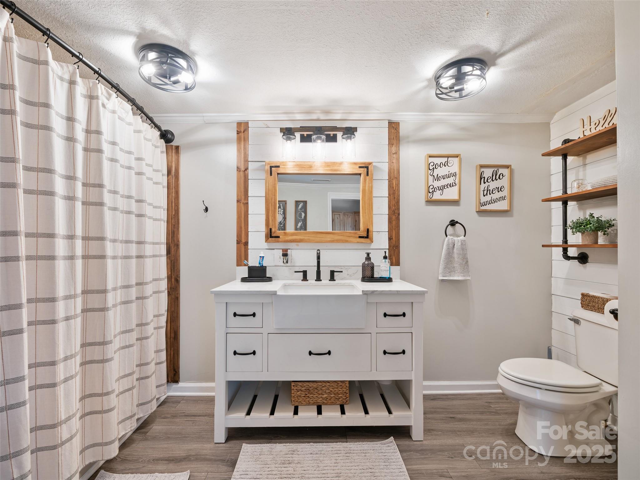 12240 Nc Highway 226 Bakersville NC 28705