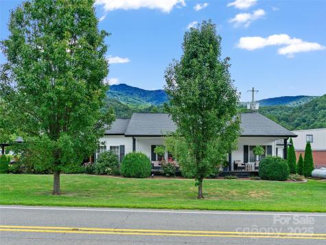 12240 Nc Highway 226 Bakersville NC 28705