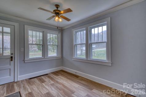 6090 Us 23 Highway Mars Hill NC 28754