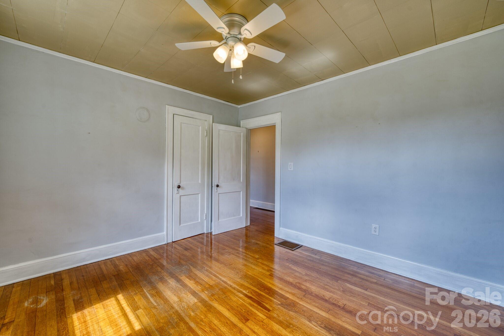 6090 Us 23 Highway Mars Hill NC 28754