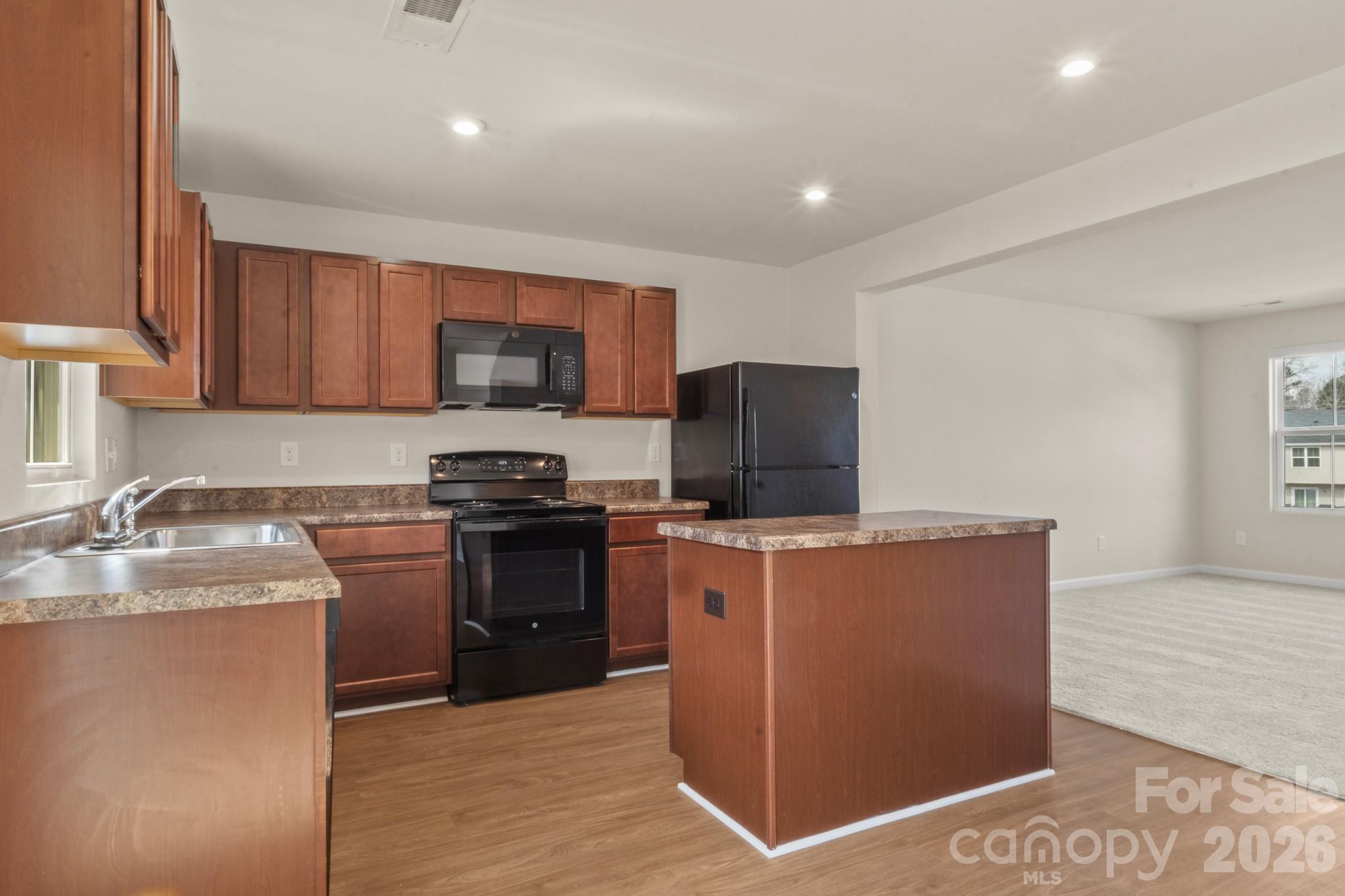 2615 Mccurdy Trail Charlotte NC 28269