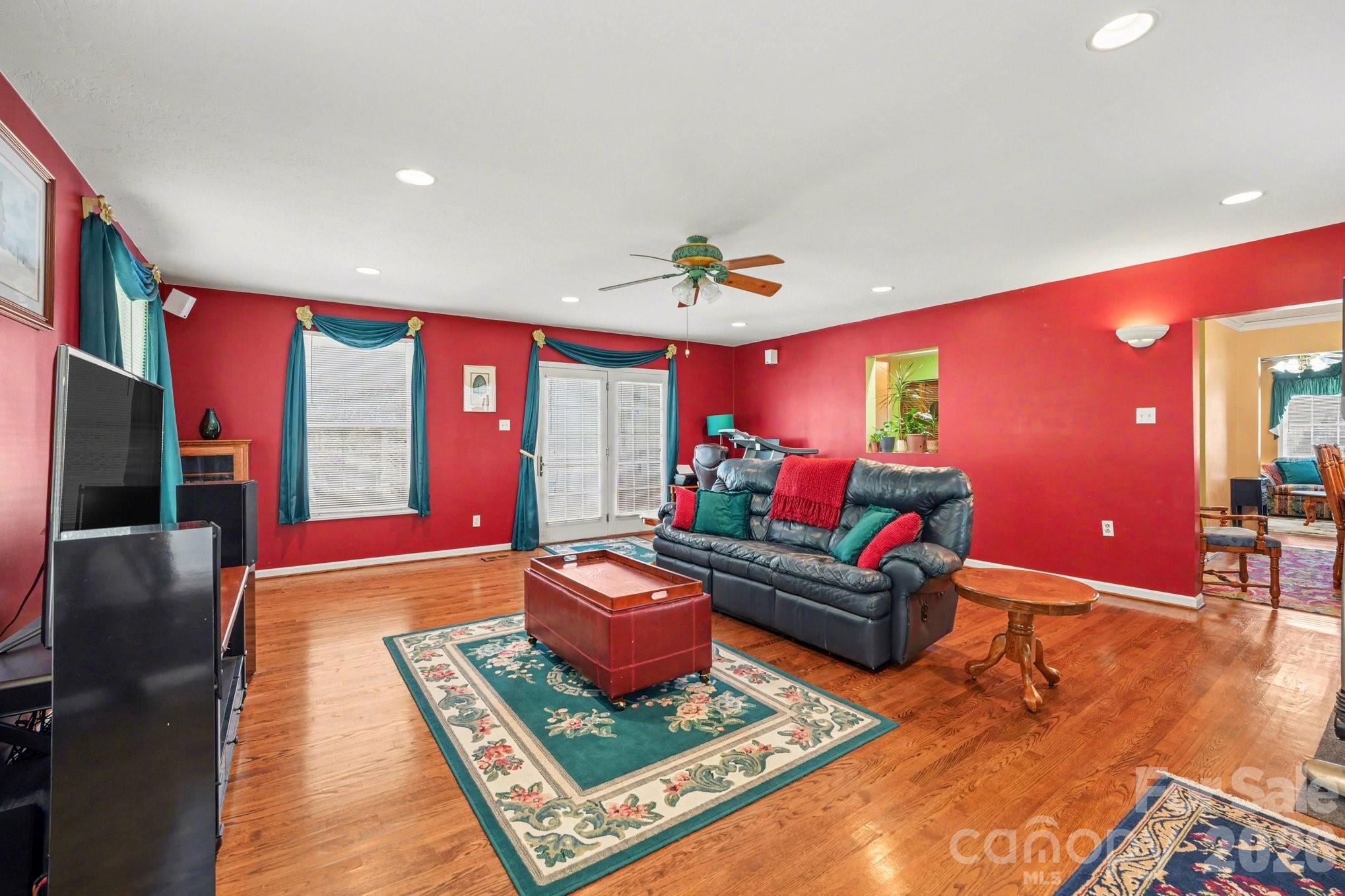 140 Eastwood Drive Statesville NC 28625