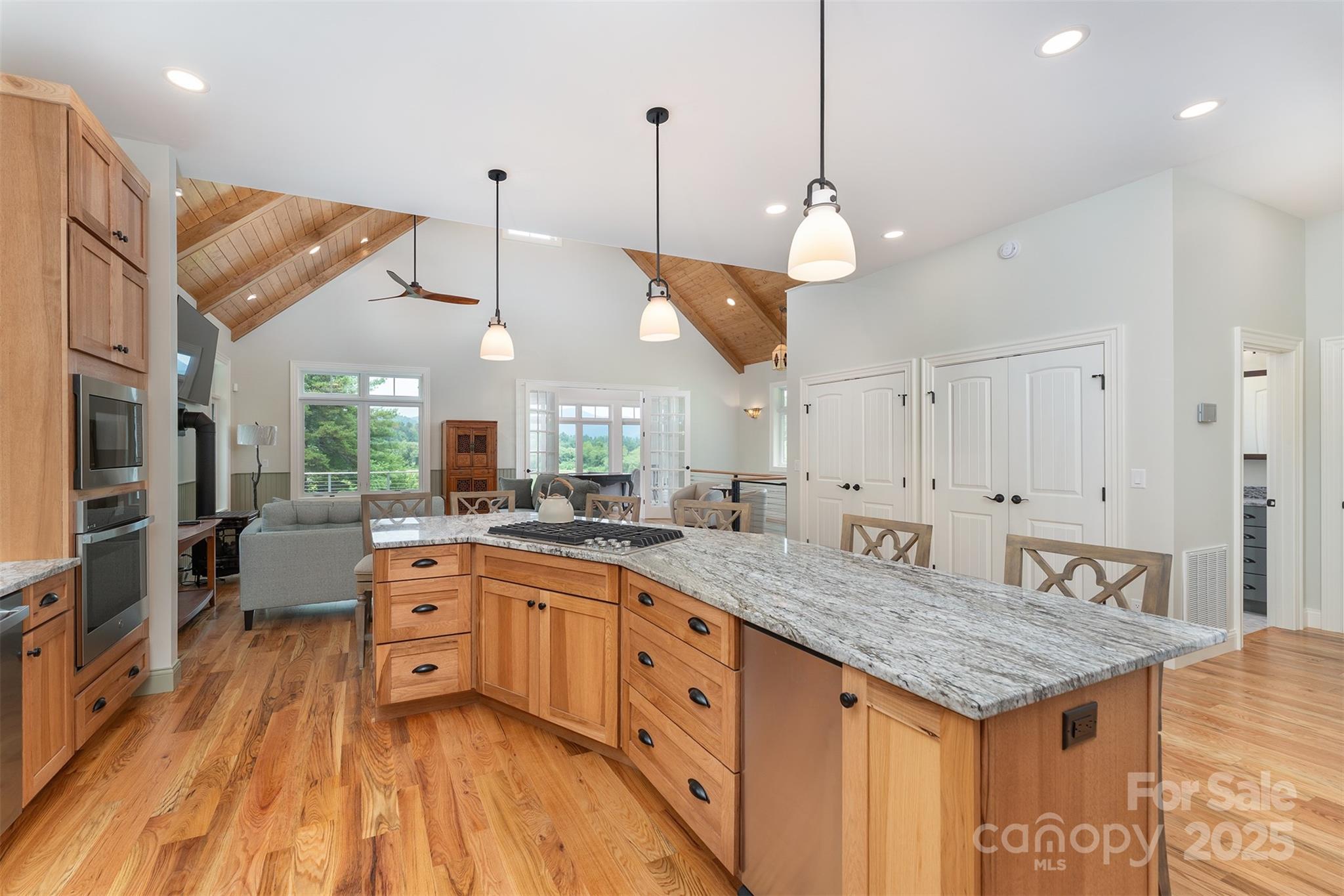 326 Golden Valley Drive Hendersonville NC 28792