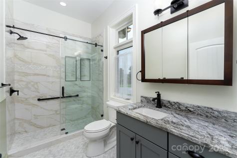 326 Golden Valley Drive Hendersonville NC 28792