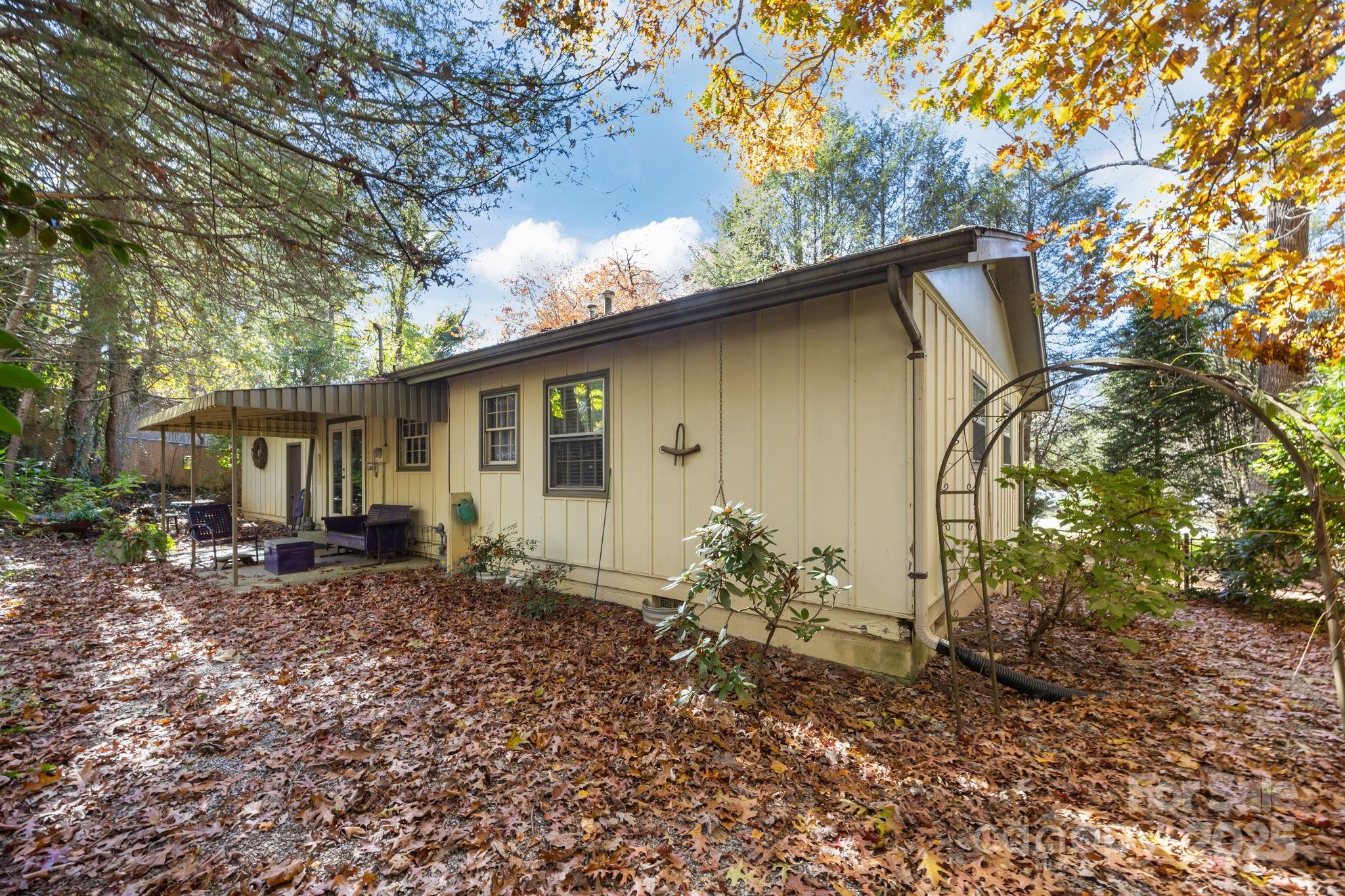 3228 Sweeten Creek Road Asheville NC 28803