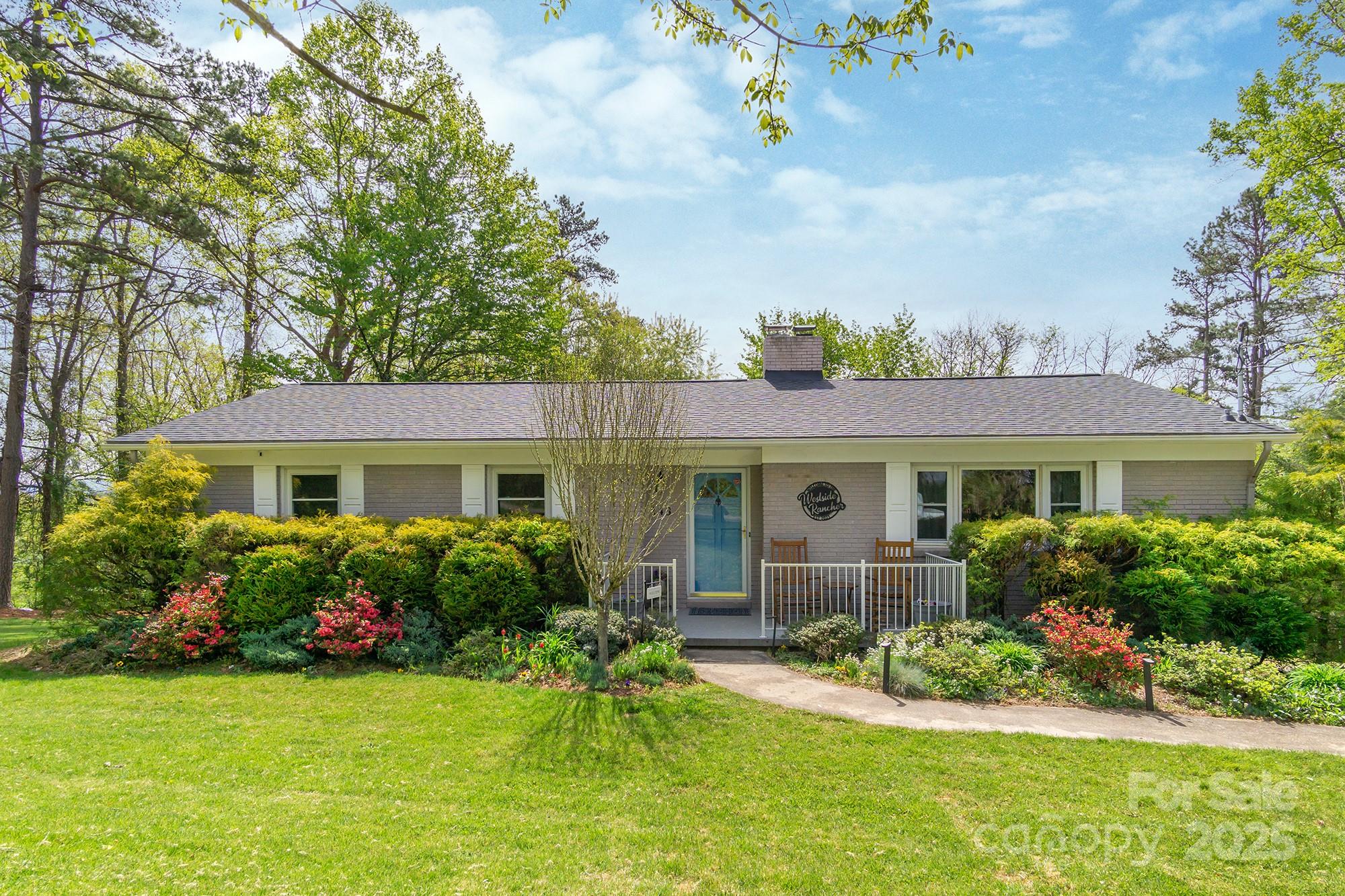 143 W Oakview Road Asheville NC 28806