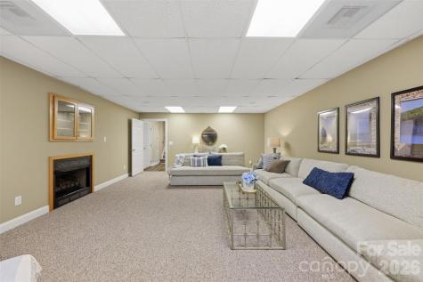 48 Oakdale Drive Taylorsville NC 28681