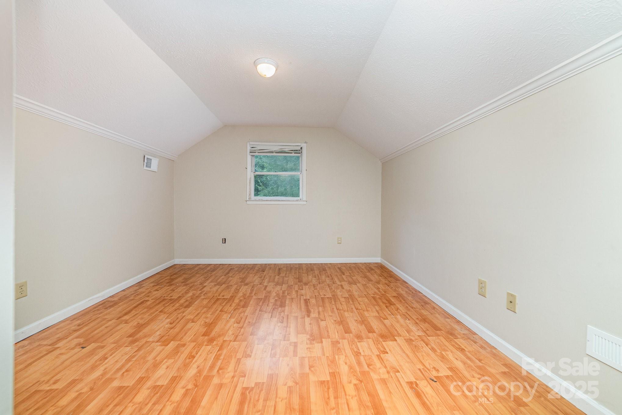 1490 Edisons Bright Way Newton NC 28658