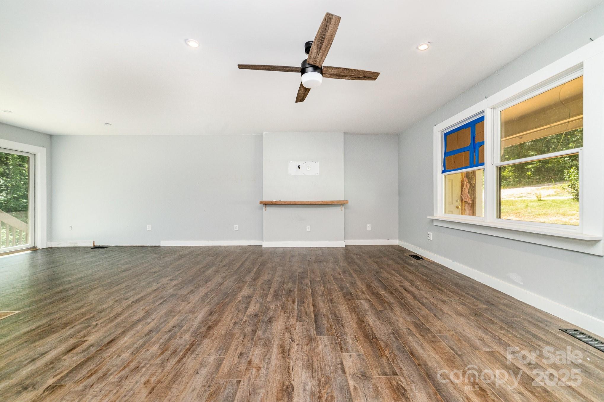 1490 Edisons Bright Way Newton NC 28658