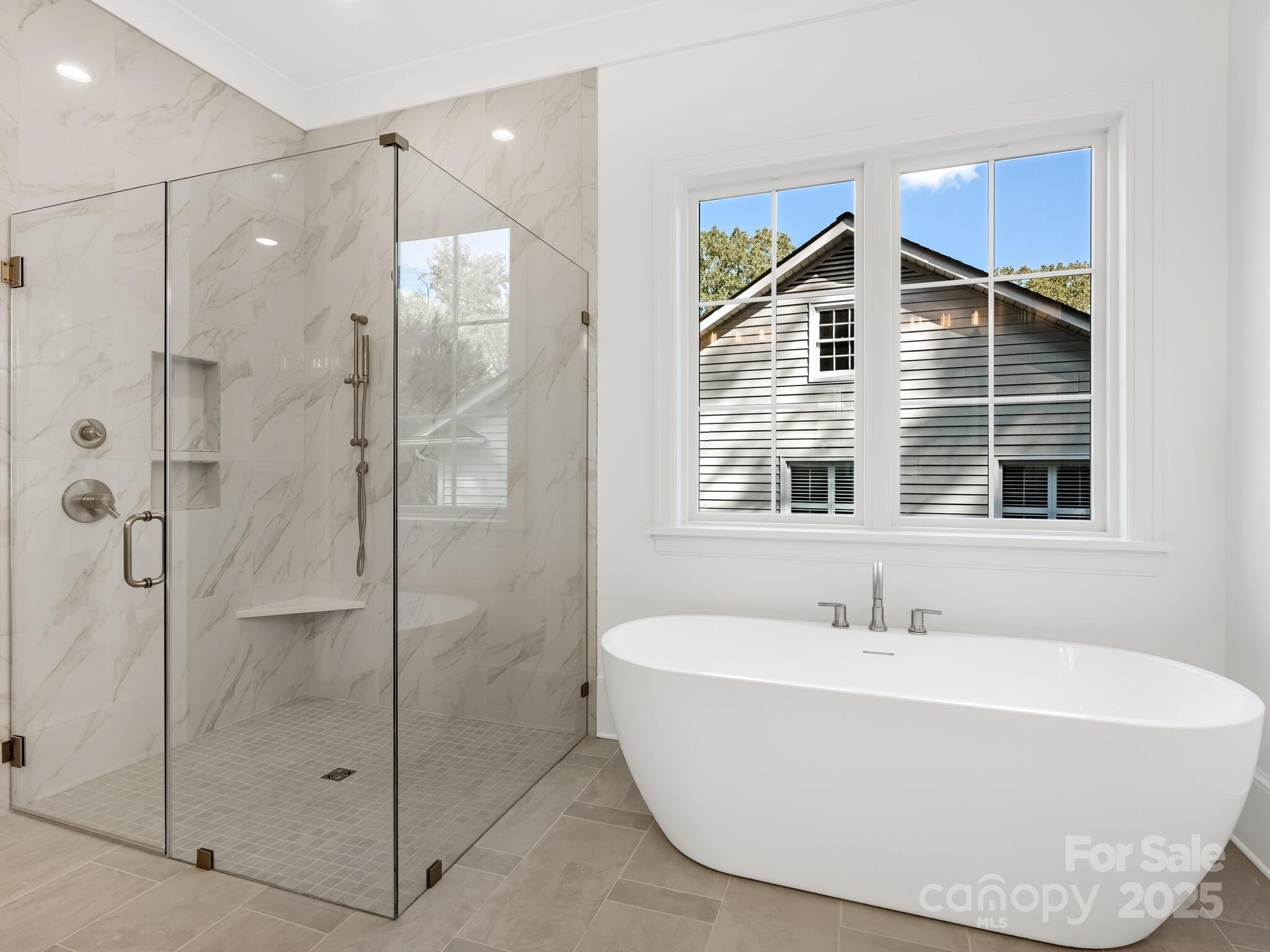 1511 Cavendish Court Charlotte NC 28211