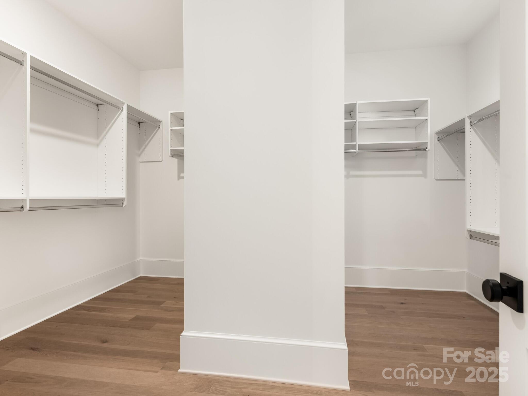 1511 Cavendish Court Charlotte NC 28211