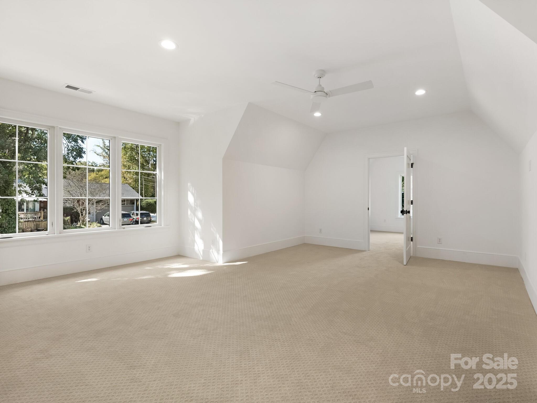 1511 Cavendish Court Charlotte NC 28211