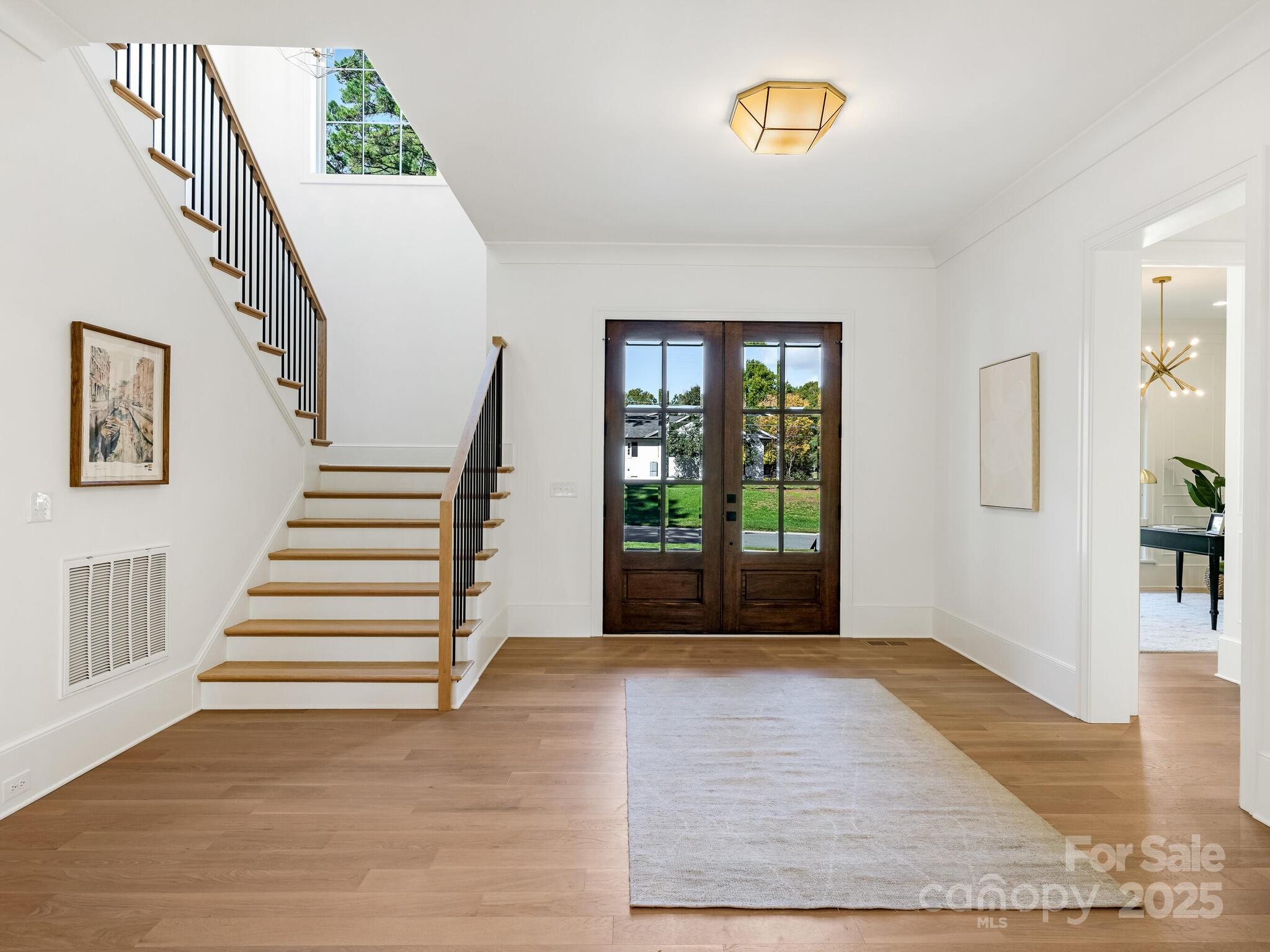 1511 Cavendish Court Charlotte NC 28211