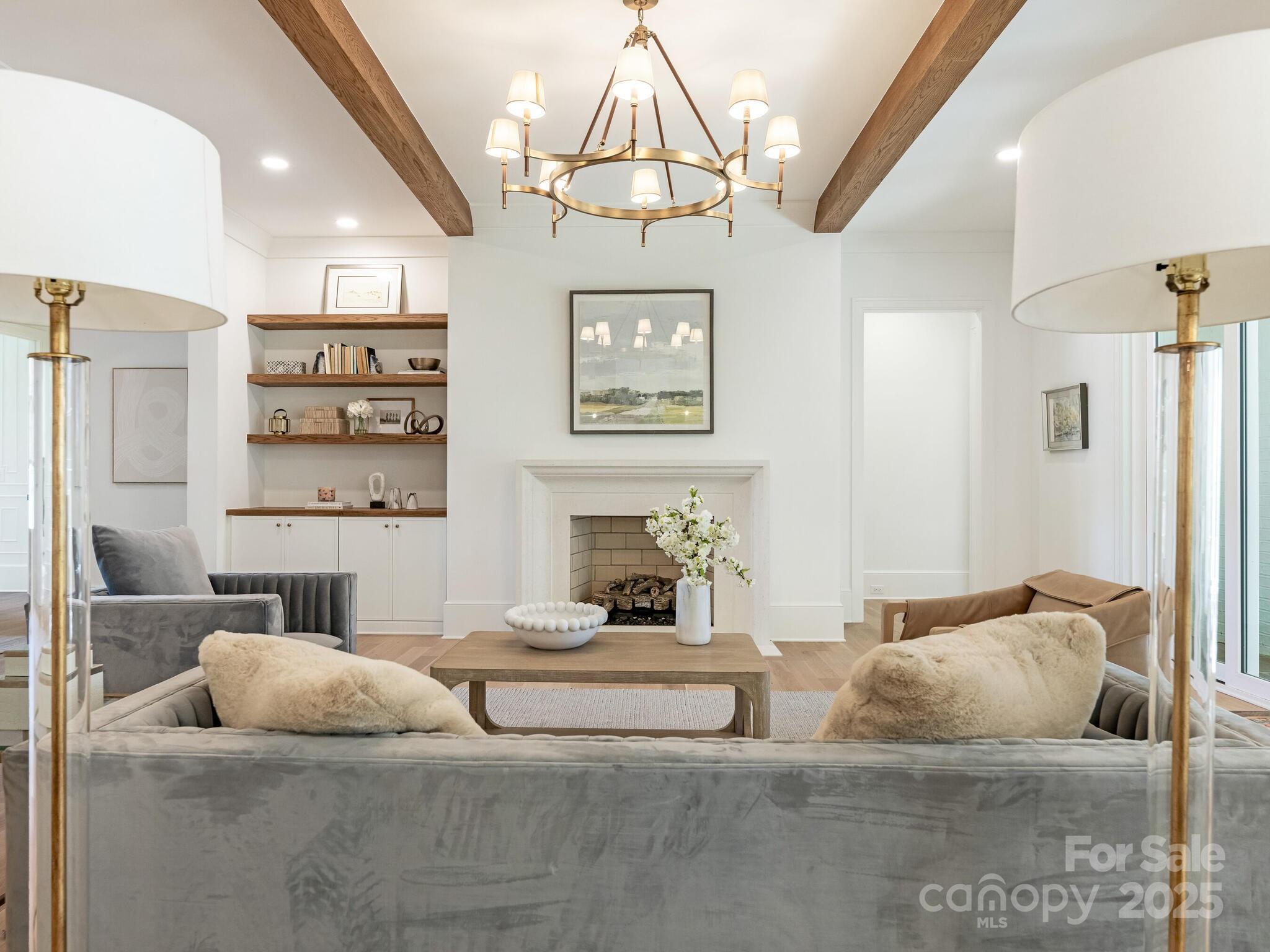 1511 Cavendish Court Charlotte NC 28211
