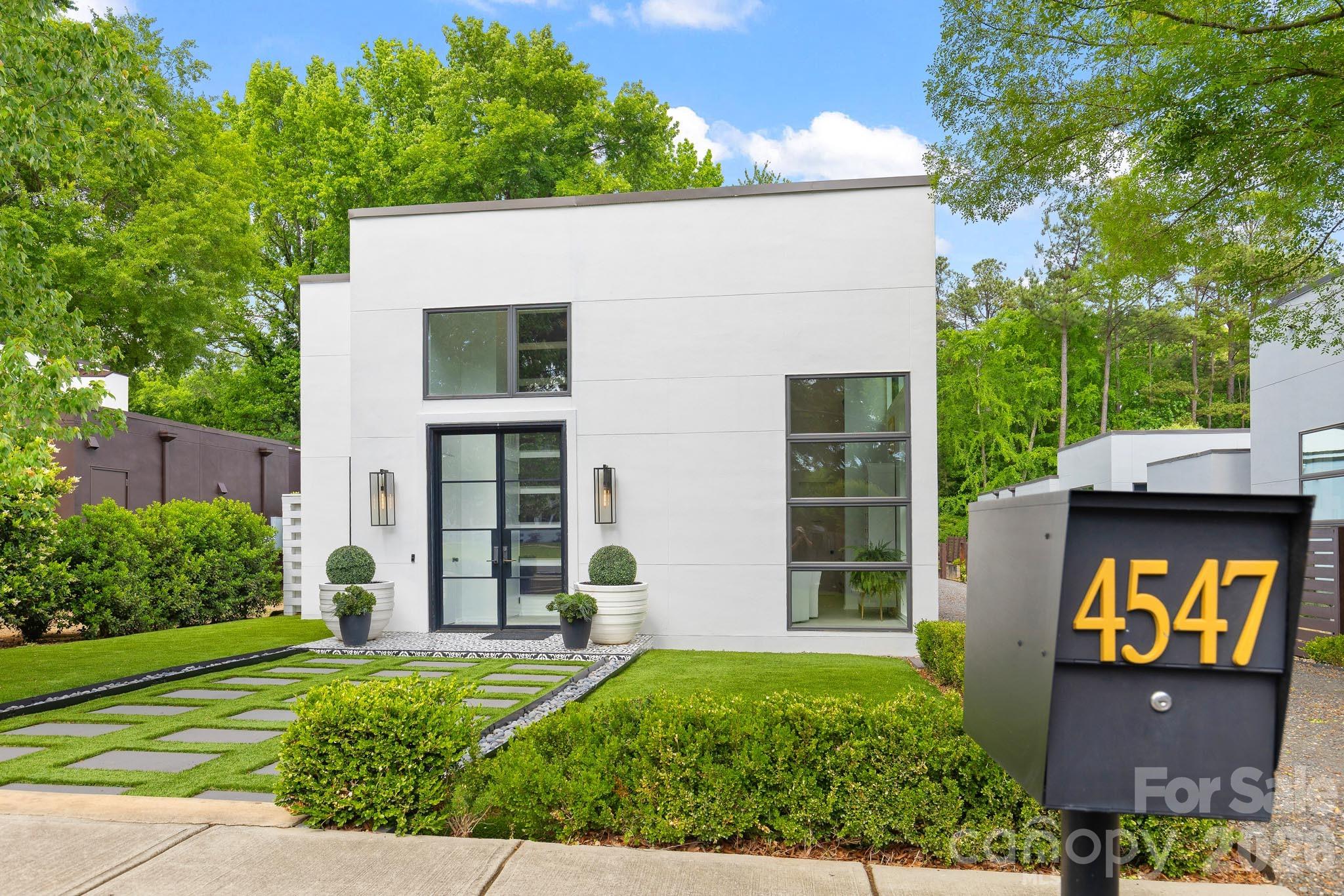 4547 Craig Avenue Charlotte NC 28211