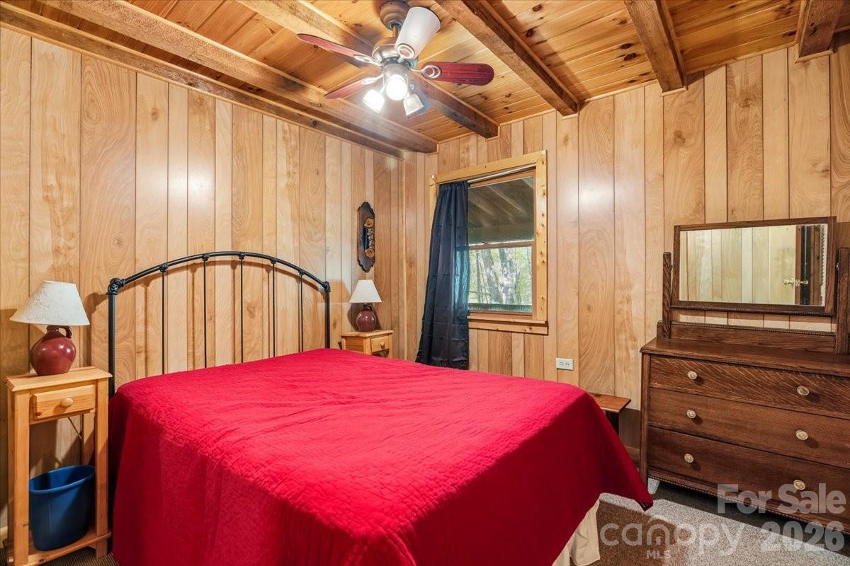 524 Mcdaris Loop Drive Mars Hill NC 28754