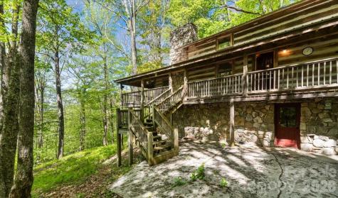 524 Mcdaris Loop Drive Mars Hill NC 28754