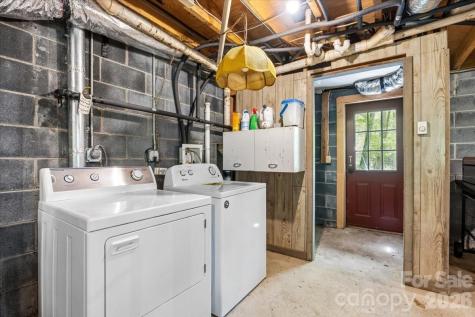 524 Mcdaris Loop Drive Mars Hill NC 28754