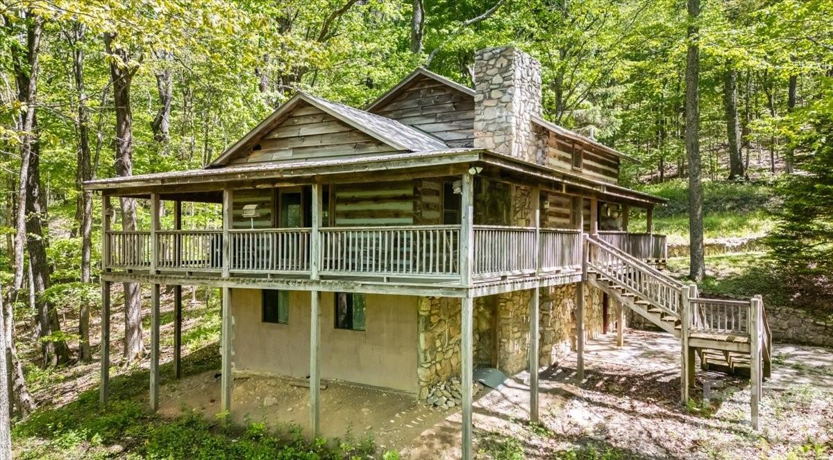 524 Mcdaris Loop Drive Mars Hill NC 28754