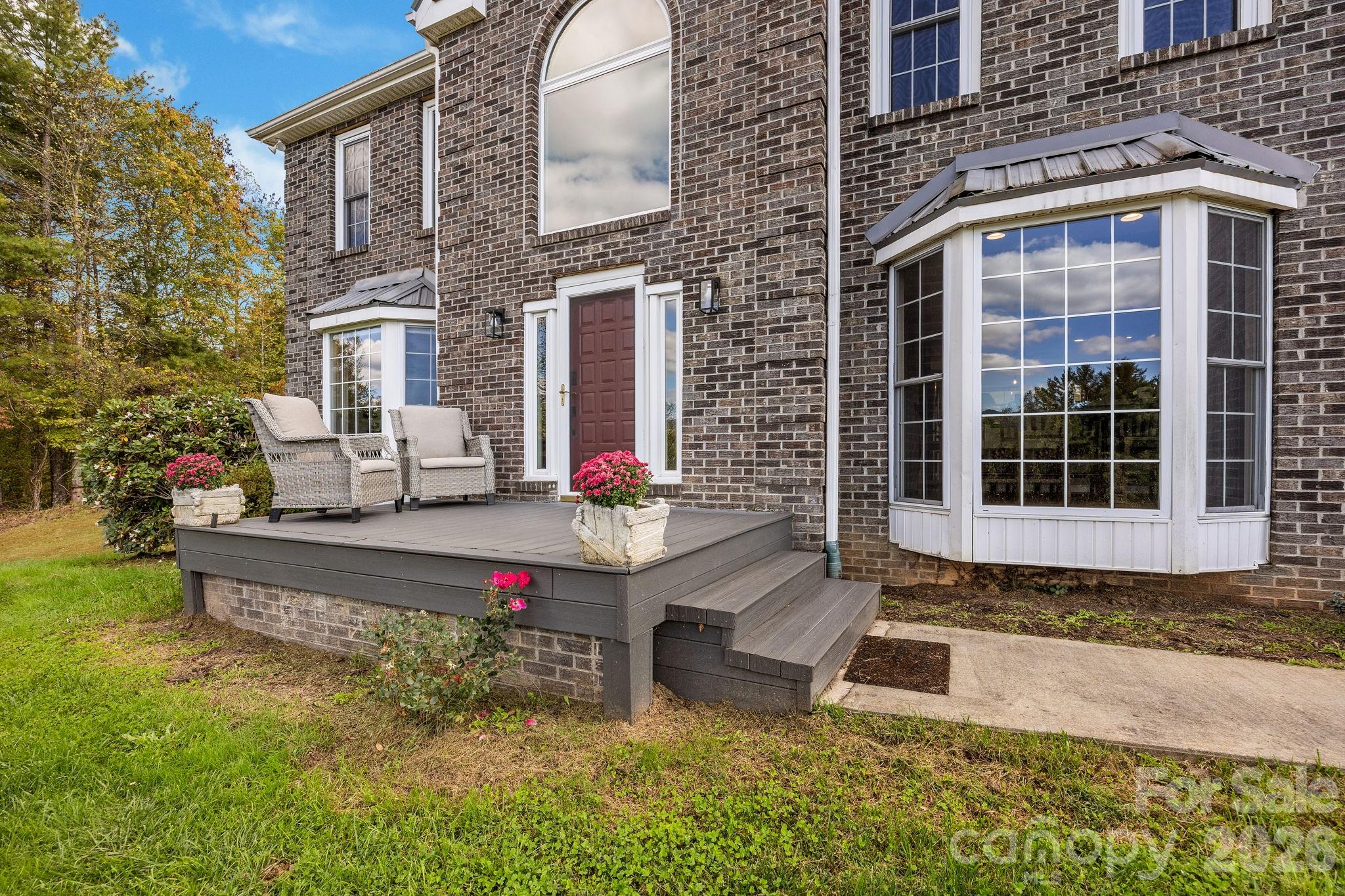 235 Petersburg View Drive Marshall NC 28753