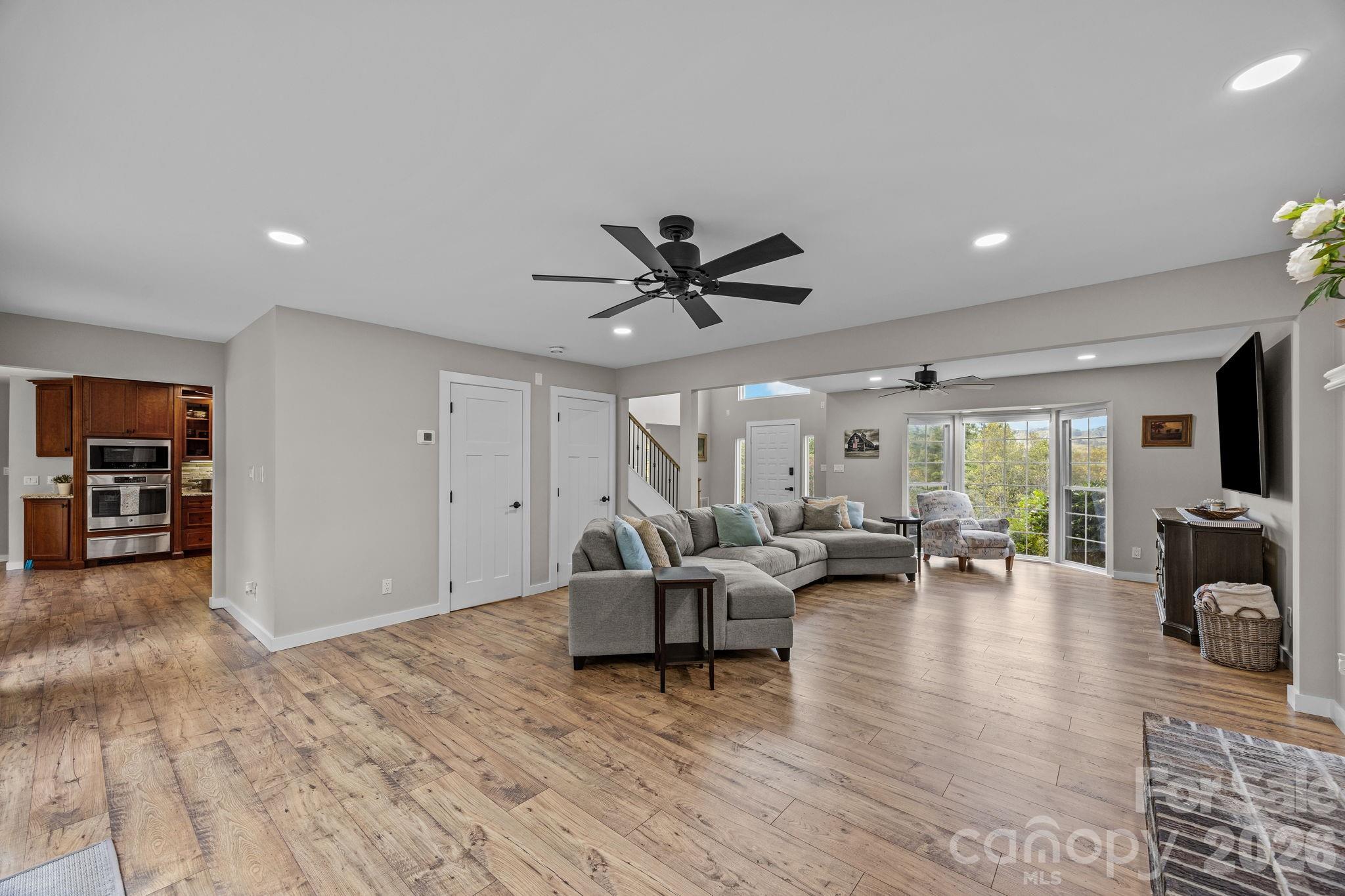 235 Petersburg View Drive Marshall NC 28753