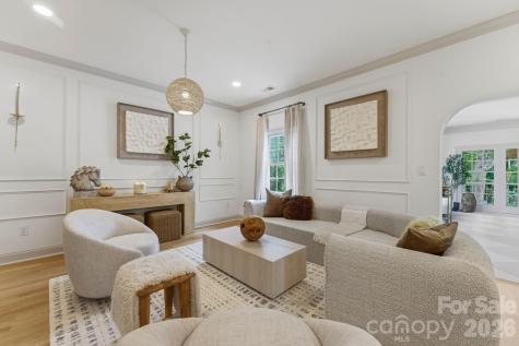 2823 Wickersham Road Charlotte NC 28211