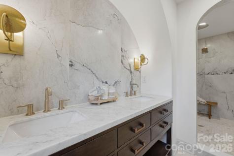 2823 Wickersham Road Charlotte NC 28211