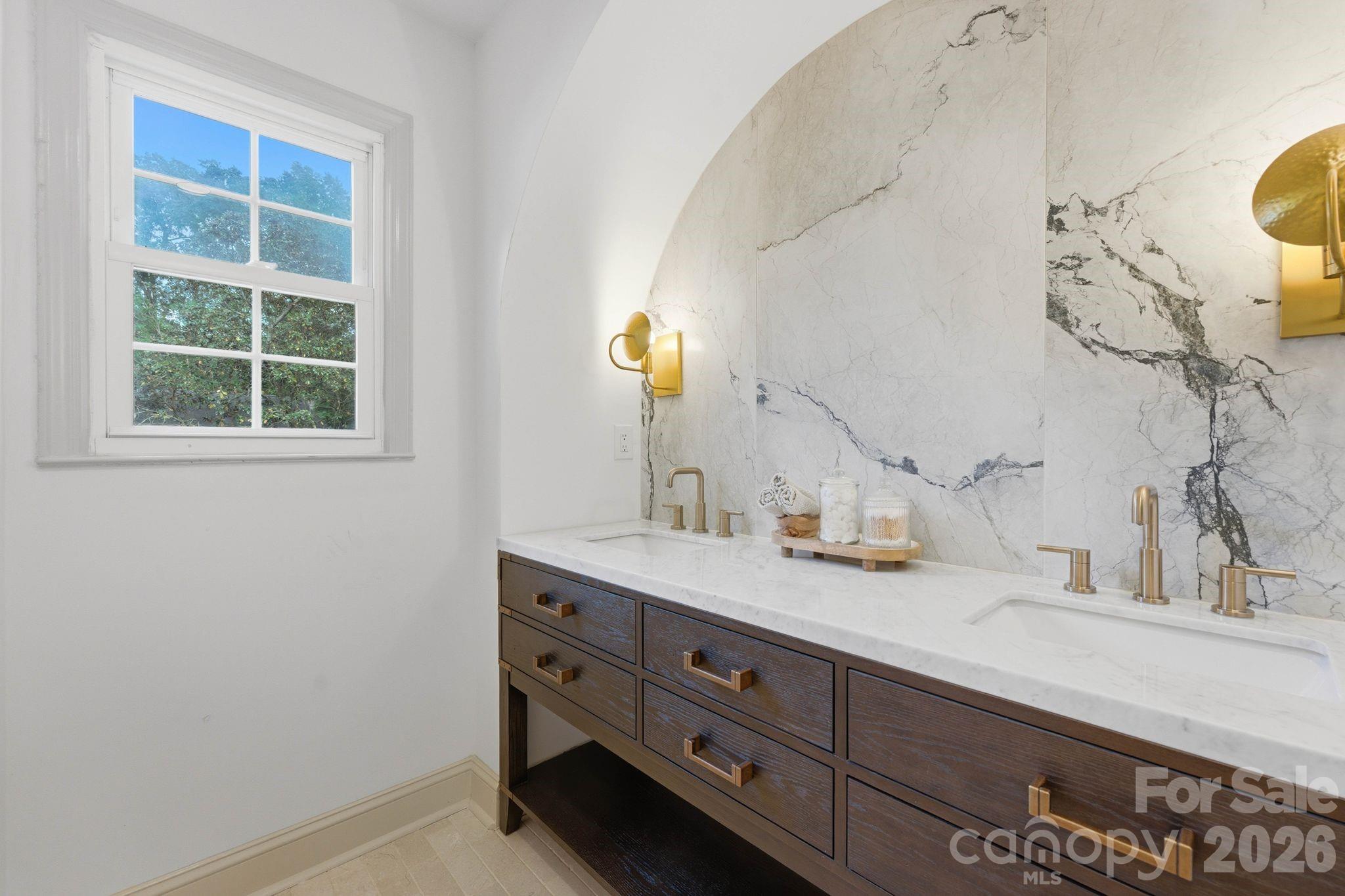 2823 Wickersham Road Charlotte NC 28211
