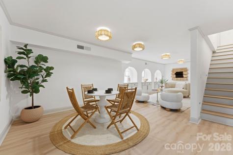 2823 Wickersham Road Charlotte NC 28211