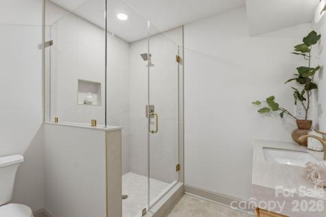 2823 Wickersham Road Charlotte NC 28211