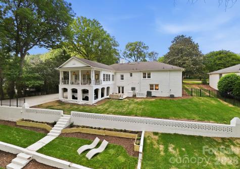 2823 Wickersham Road Charlotte NC 28211